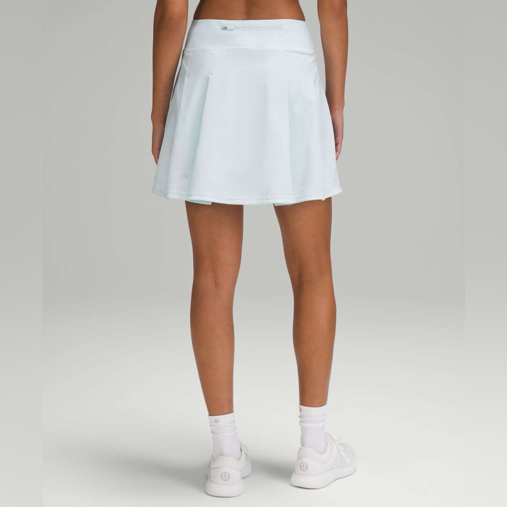 Lululemon Pace Rival Skirt Powder Blue Golf Tennis Size 10 Women's